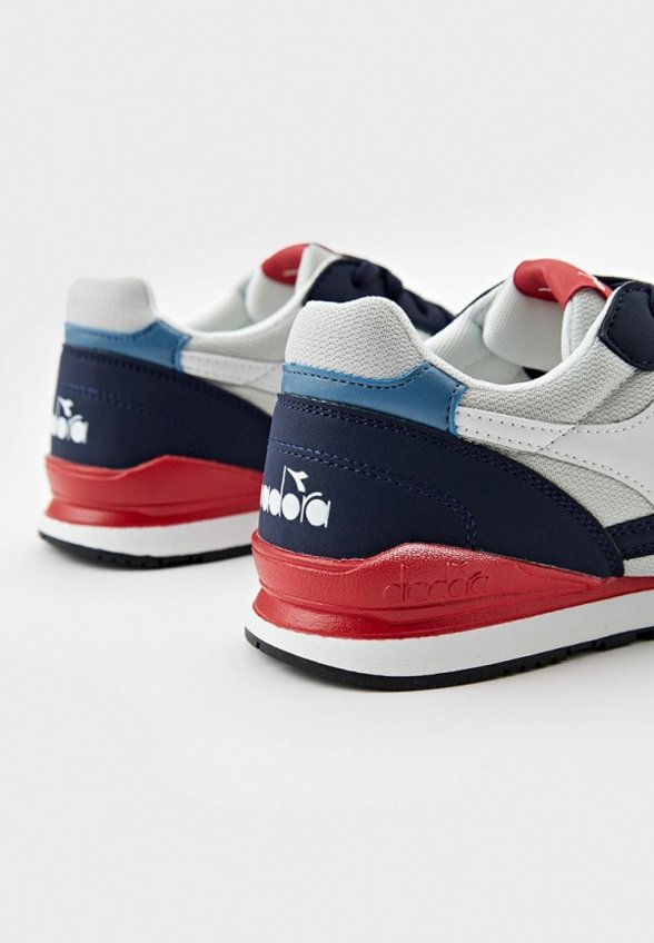 Кроссовки Diadora