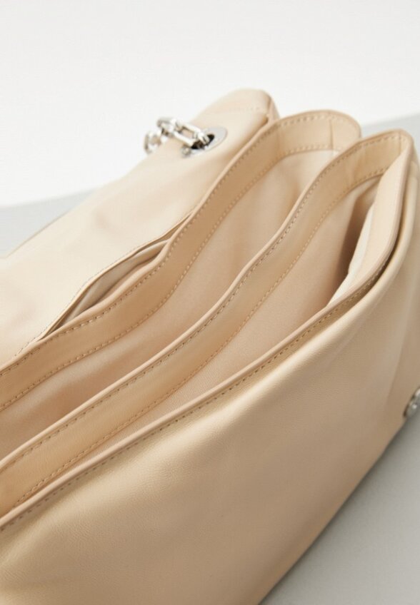 Сумка Karl Lagerfeld