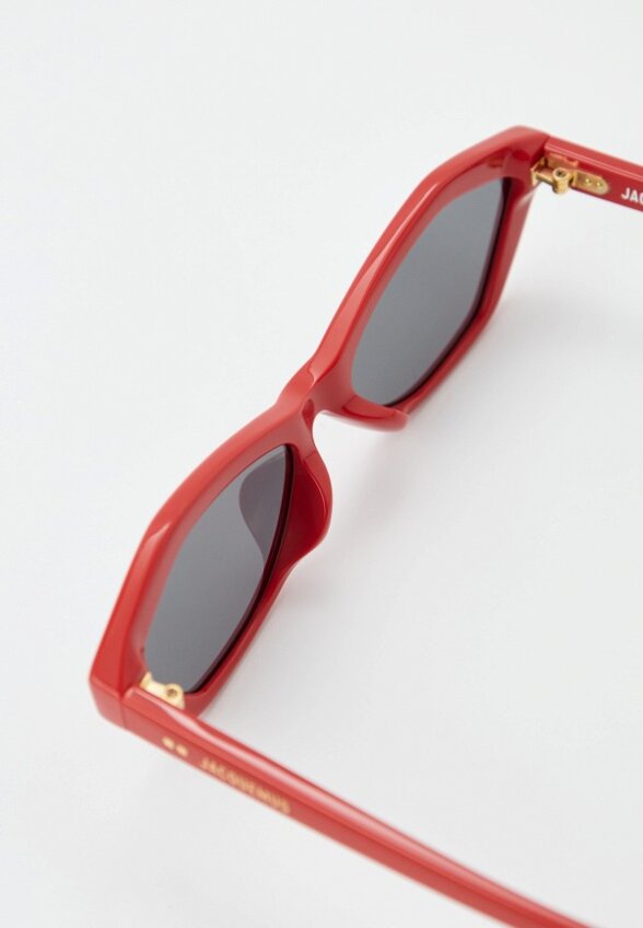 Очки солнцезащитные Jacquemus