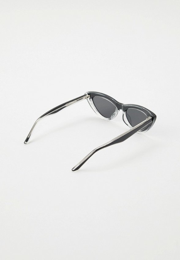 Очки солнцезащитные Vitacci