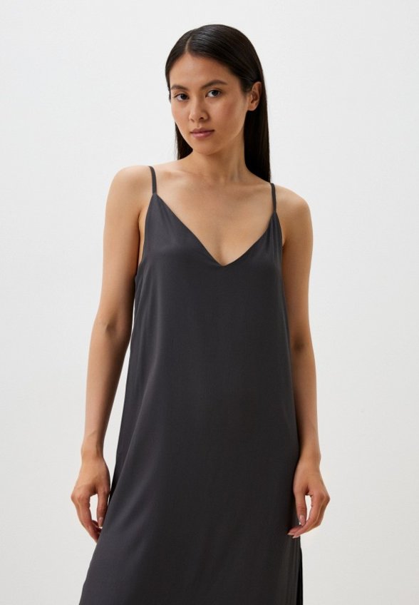 Платье Voluminous