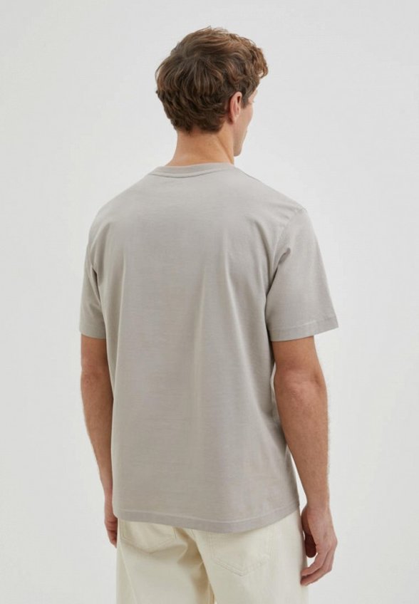 Футболка Finn Flare