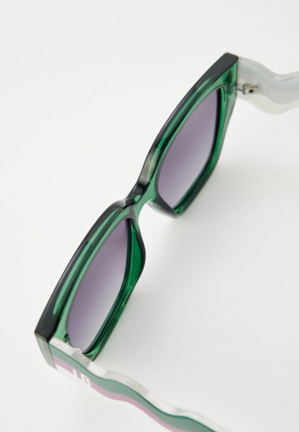 Очки солнцезащитные Labbra