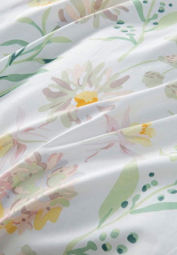 Постельное белье Семейное Sofi De Marko