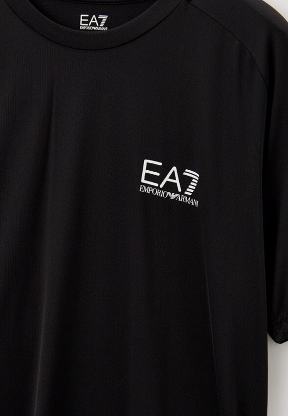 Футболка спортивная EA7