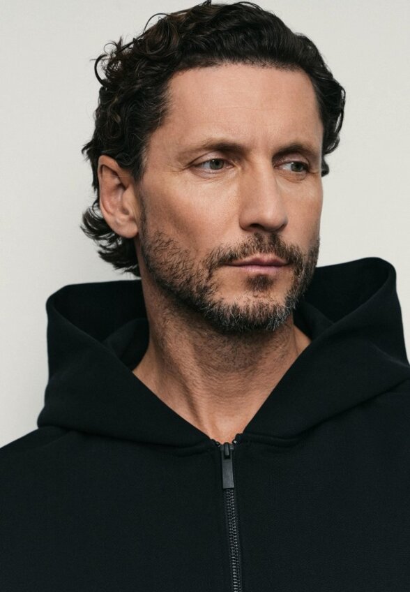 Толстовка Zrn Man