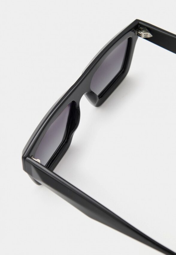 Очки солнцезащитные Vitacci