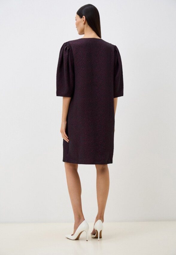 Платье MadaM T