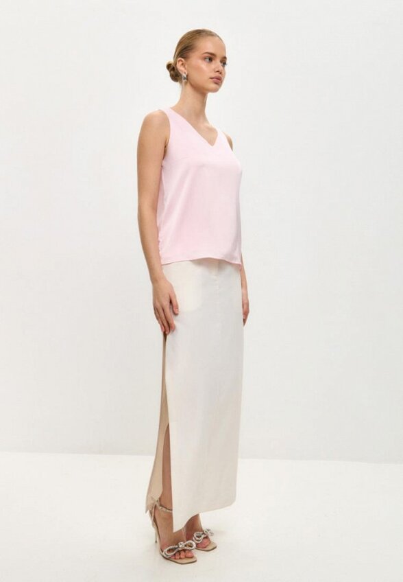 Топ Gabriel and Ester London