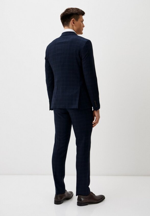 Костюм классический Laconi