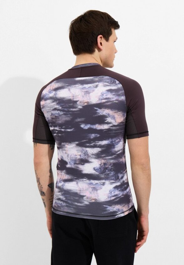 Футболка спортивная EA7