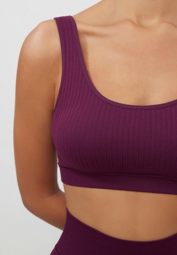 Топ спортивный Modis