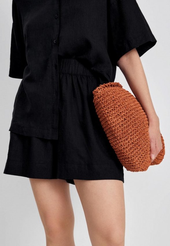 Шорты Finn Flare