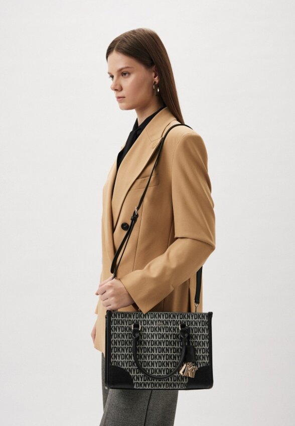 Сумка и брелок DKNY