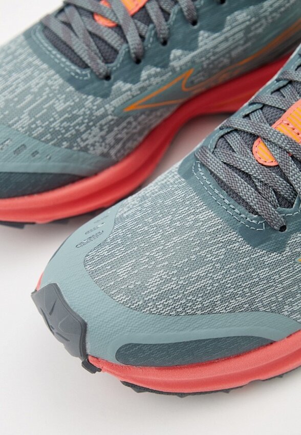 Кроссовки Mizuno