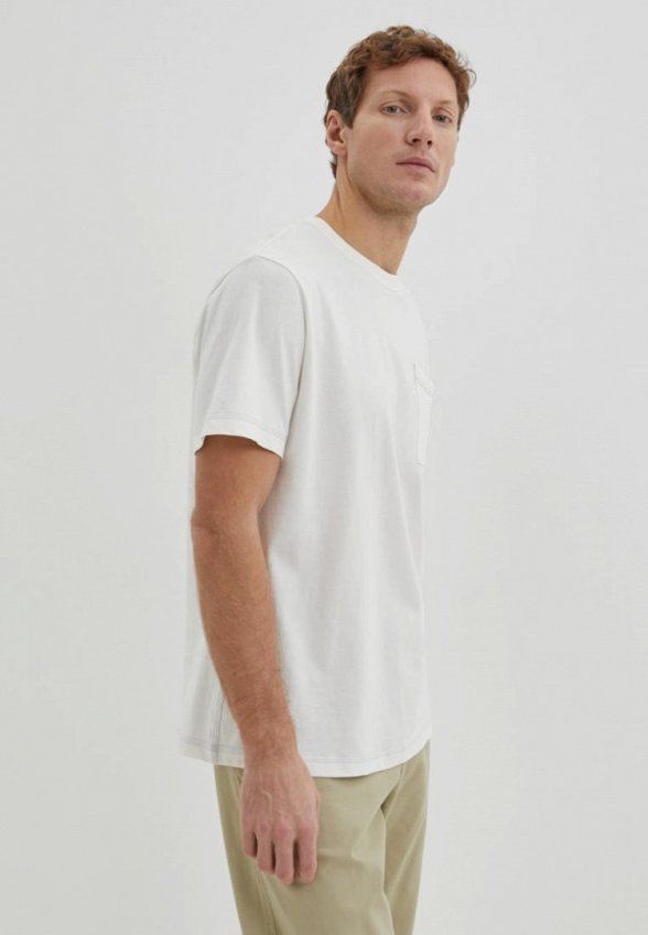 Футболка Finn Flare