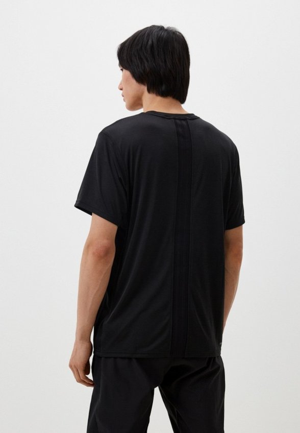 Футболка спортивная adidas