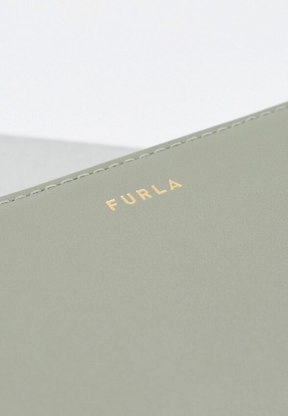 Кошелек Furla
