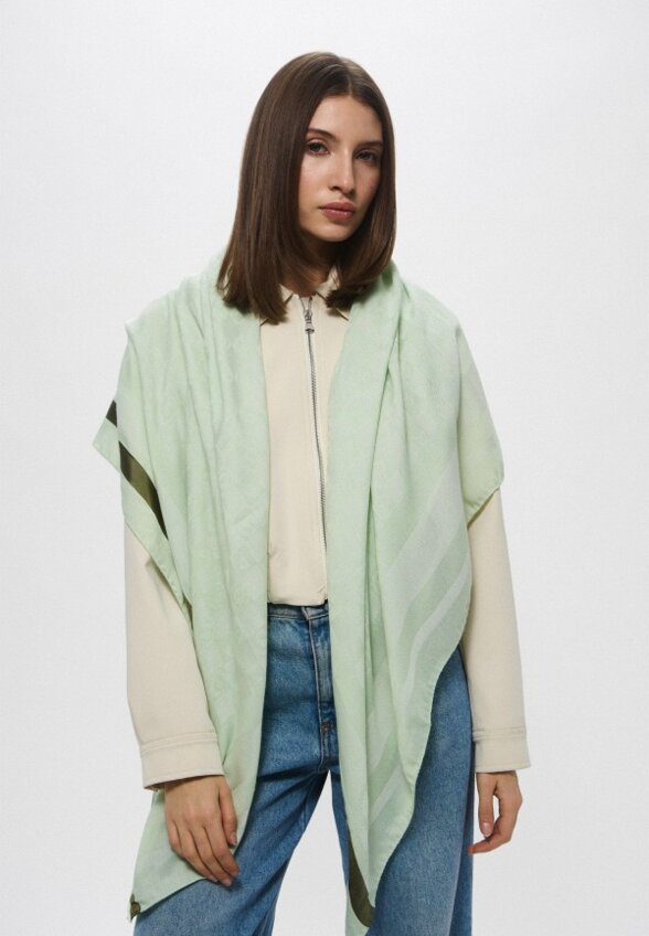 Платок Pollini