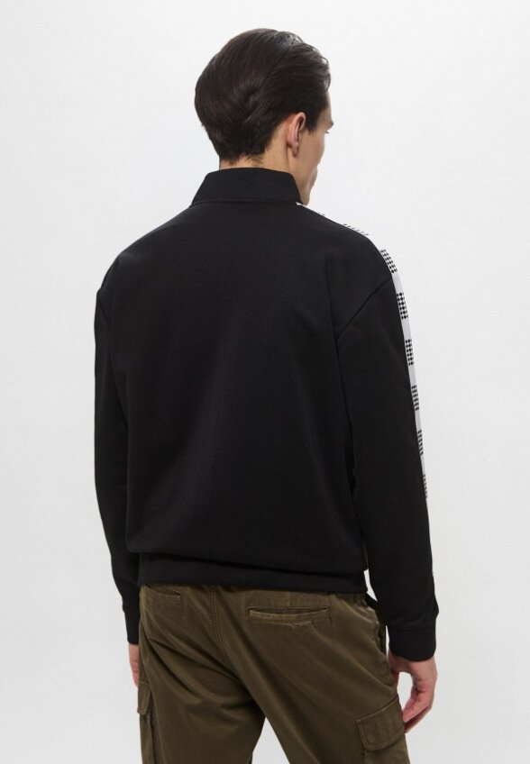 Олимпийка Hugo