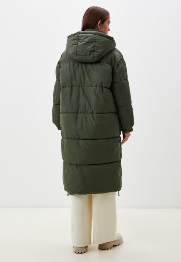 Пуховик Terranova