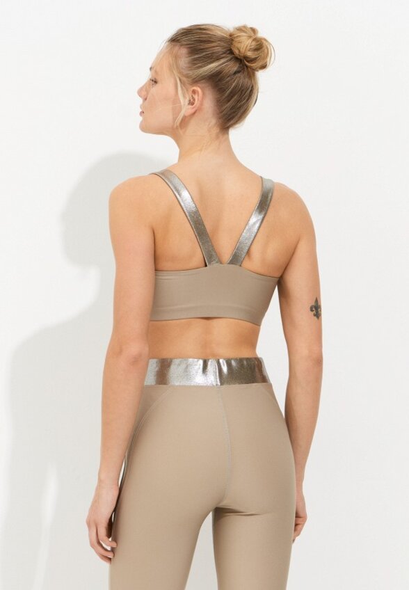 Топ спортивный Heroine Sport