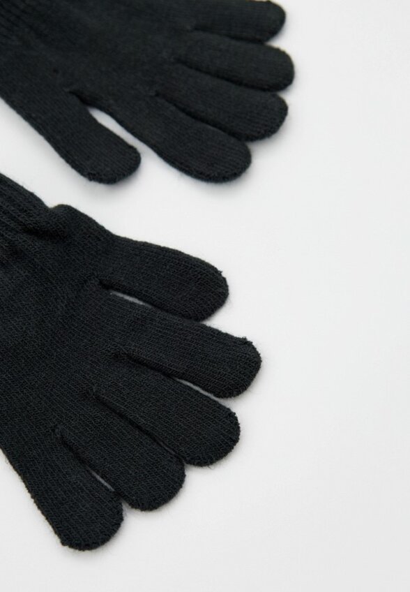 Шапка и перчатки Under Armour