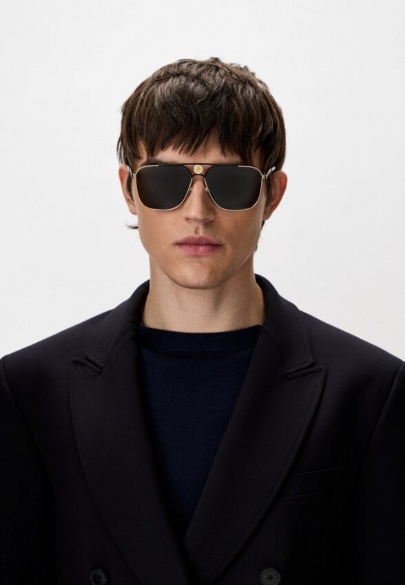 Очки солнцезащитные Versace