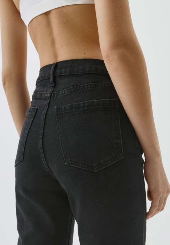 Джинсы 426 SLIM FIT с разрезами