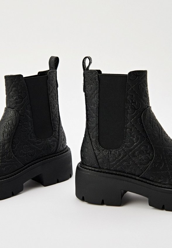 Ботинки Guess