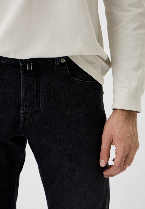 Джинсы и платок Jacob Cohen