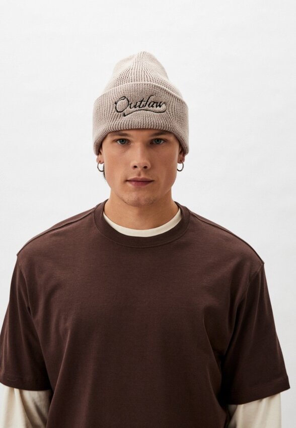 Шапка Аутло