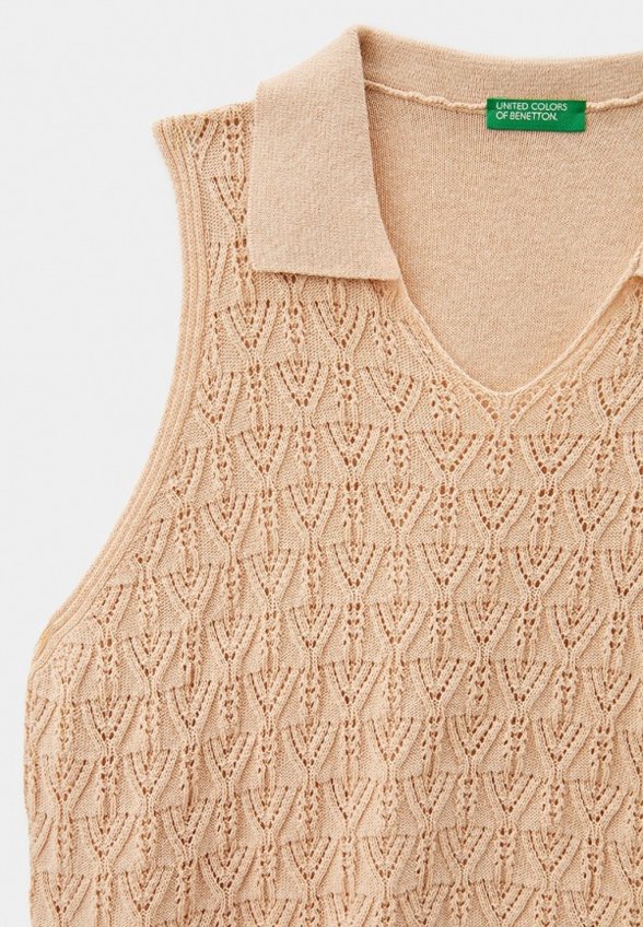 Жилет United Colors of Benetton