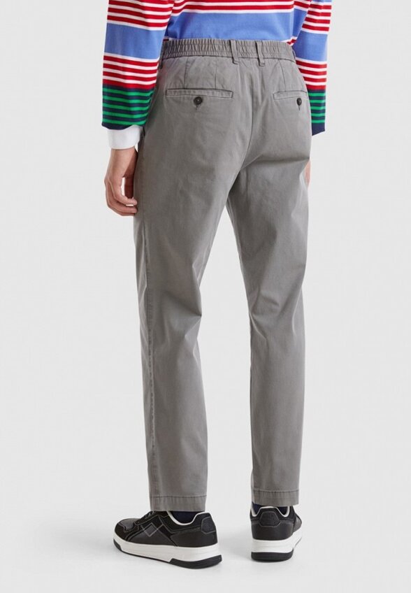 Брюки United Colors of Benetton