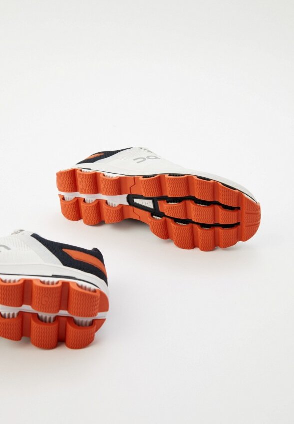 Кроссовки On