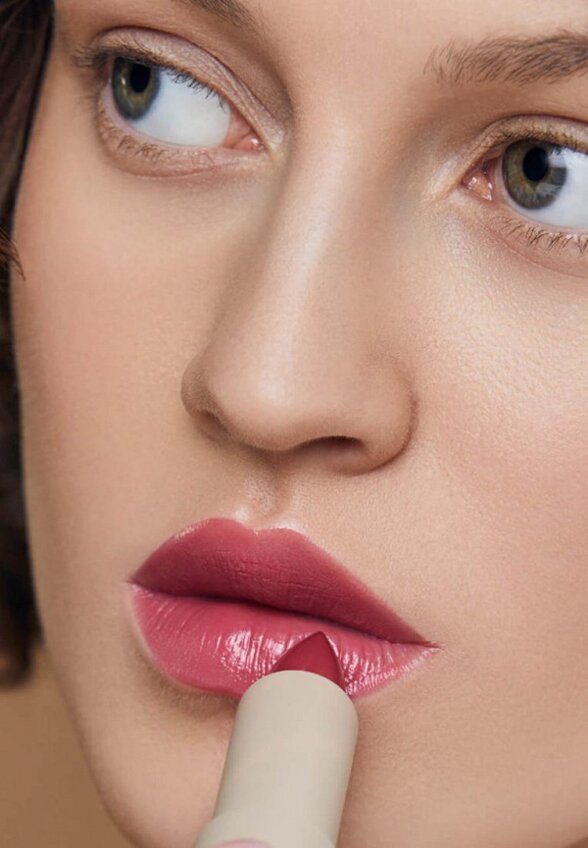 Помада-бальзам Russian Beauty Guru