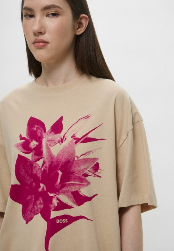 Футболка Boss