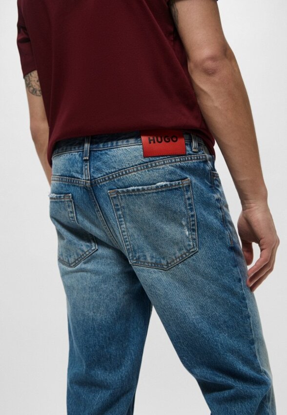 Джинсы Hugo