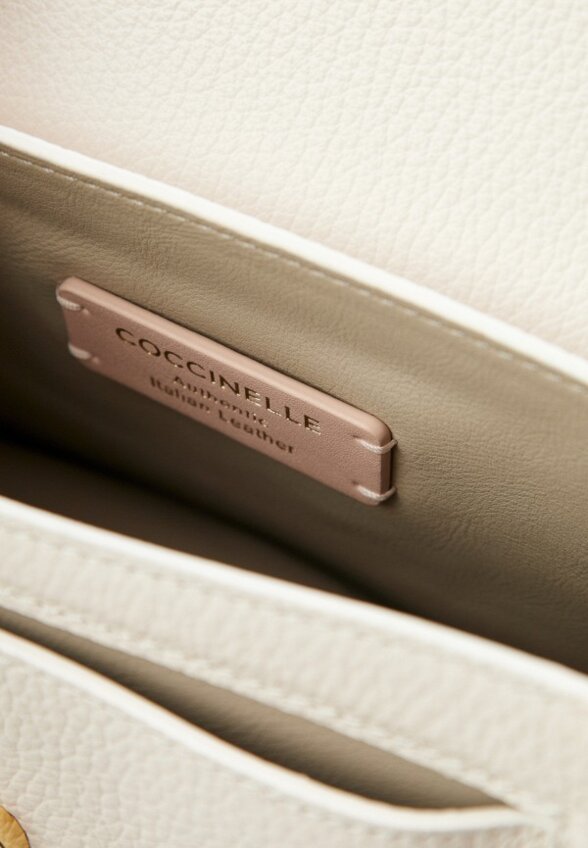 Сумка Coccinelle