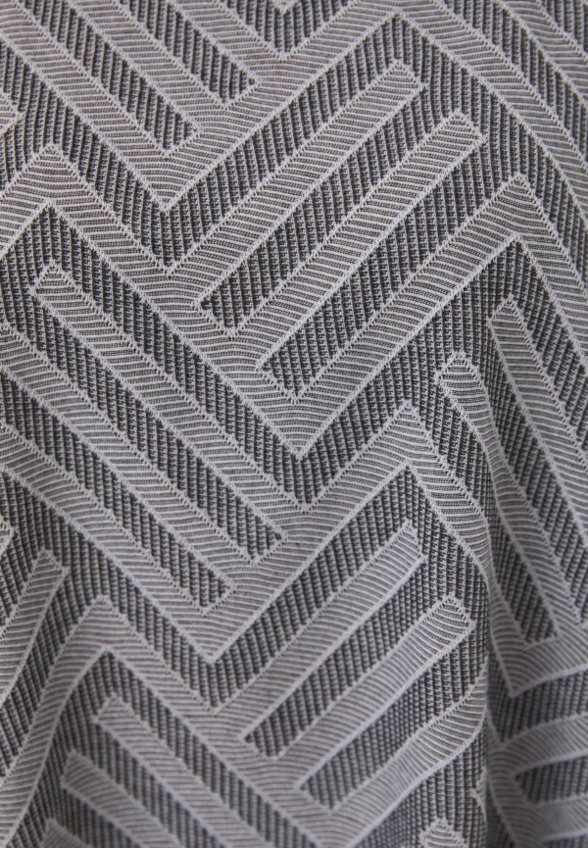 Джемпер MadaM T