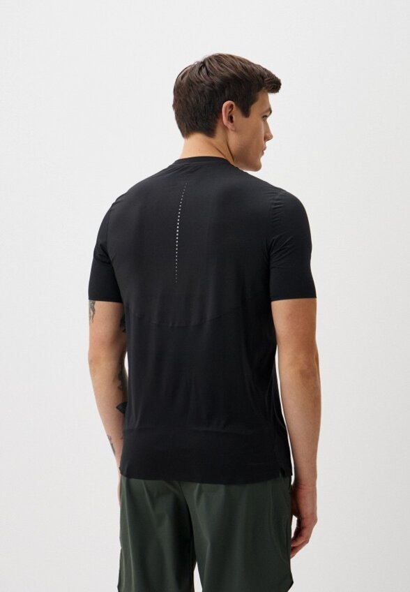 Футболка спортивная Born