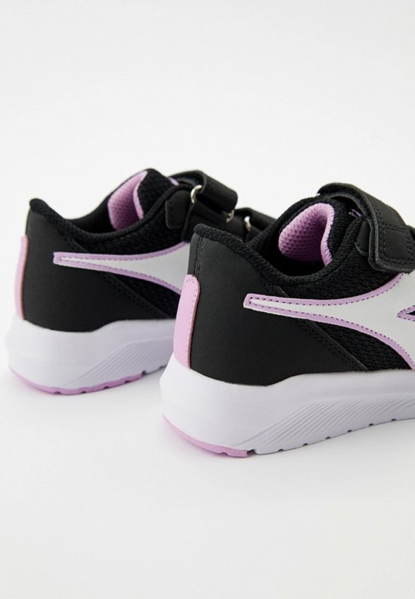 Кроссовки Diadora