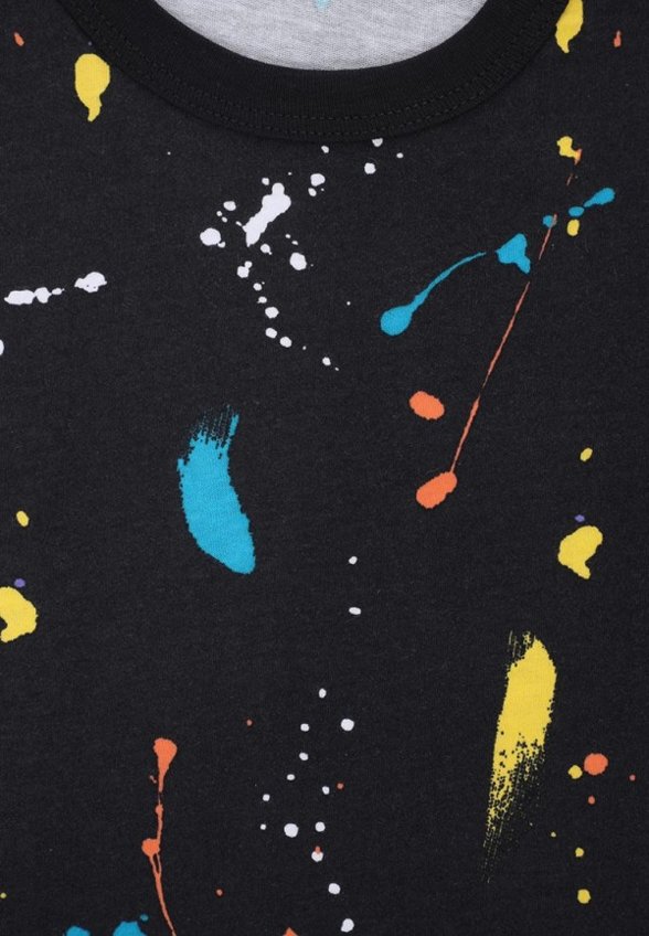 Футболка Апрель