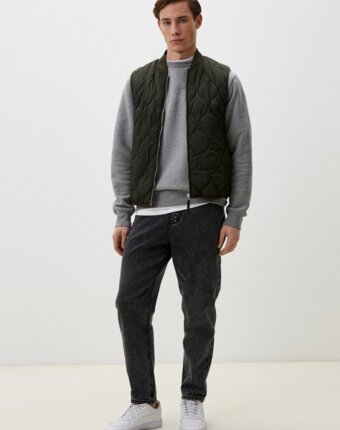 Жилет утепленный Jack & Jones мужчинам