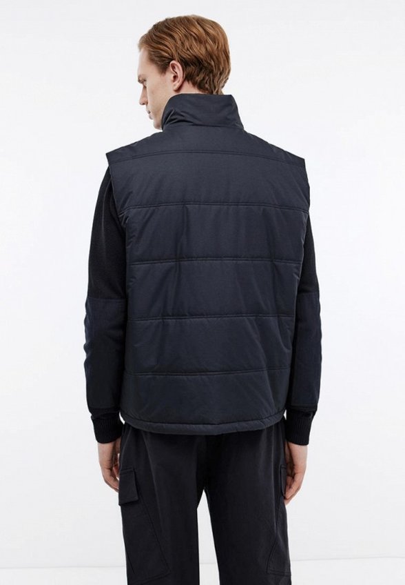 Жилет утепленный Baon