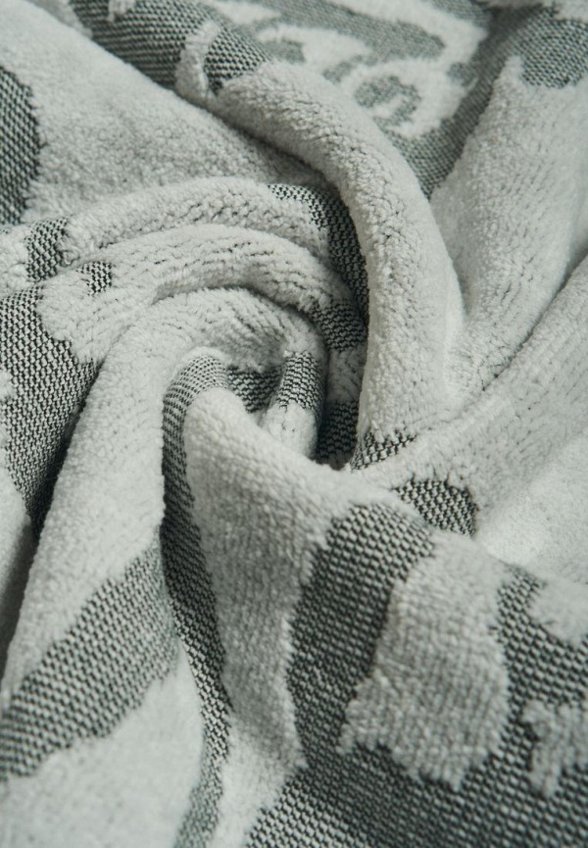 Полотенце Sanpa