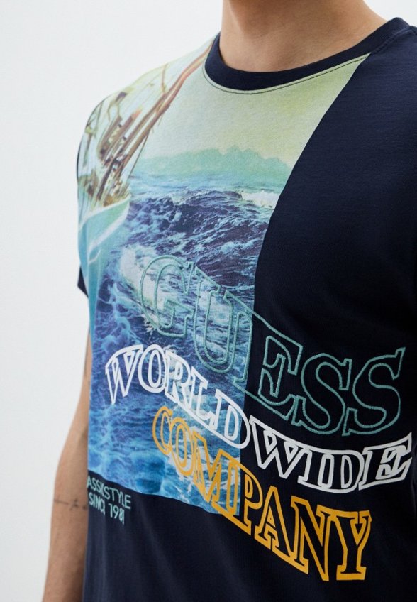 Футболка Guess