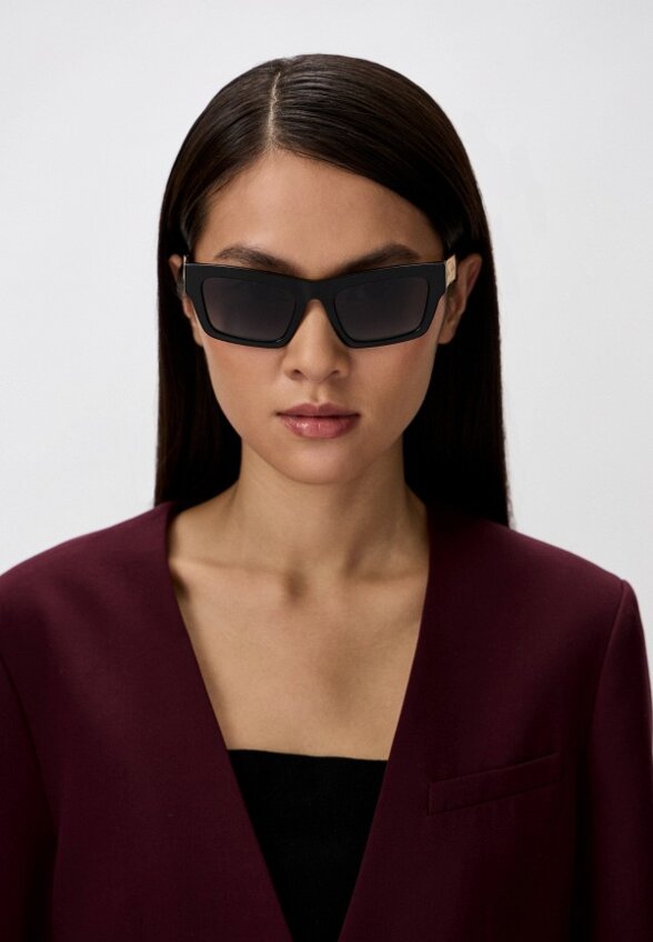 Очки солнцезащитные Moschino