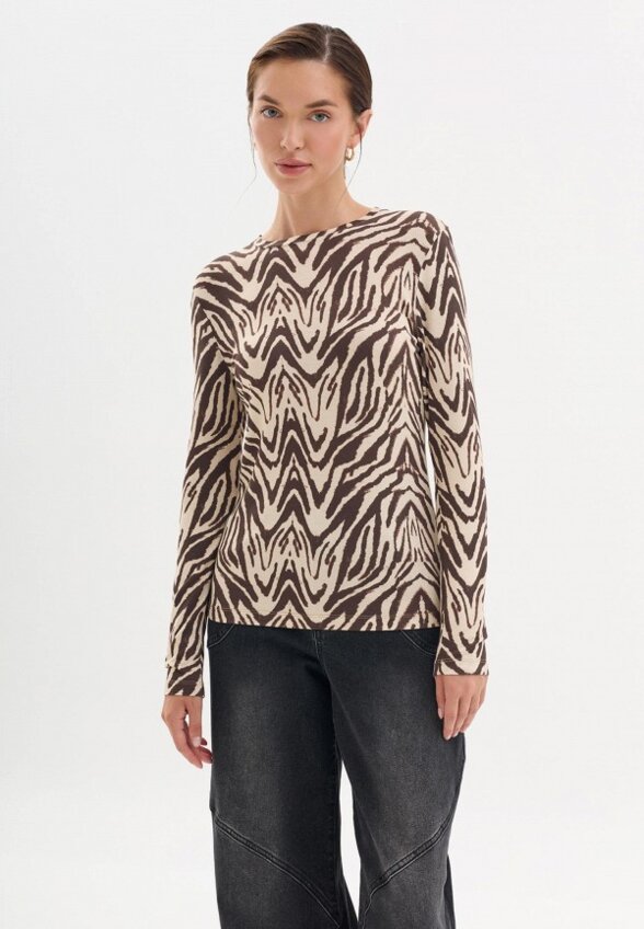 Лонгслив Savage