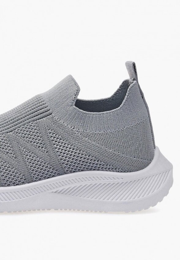 Кроссовки Tikkago